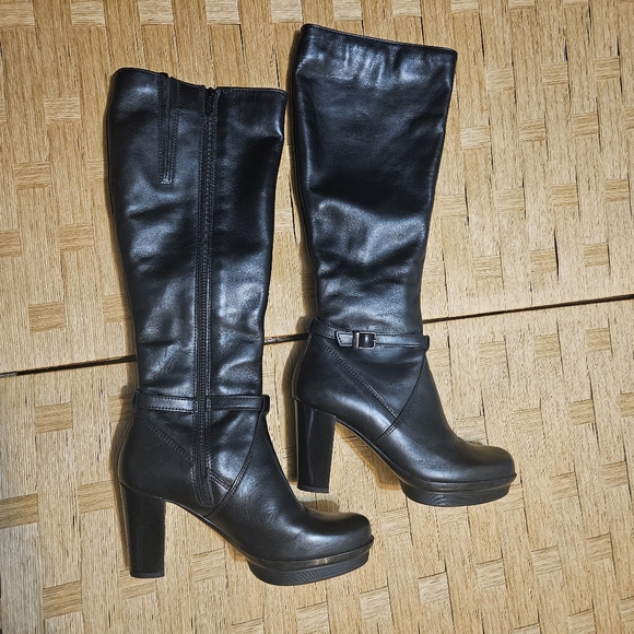 La CANADIENE leather shaft adjustable high boots size 5 - Picture 3 of 8
